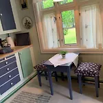 Aobrio Holidayhouse, Authentic Norwegian Close To Flam * Lærdalsøyri