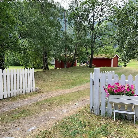 Дом отдыха Aobrio Holidayhouse, Authentic Norwegian Close To Flam *