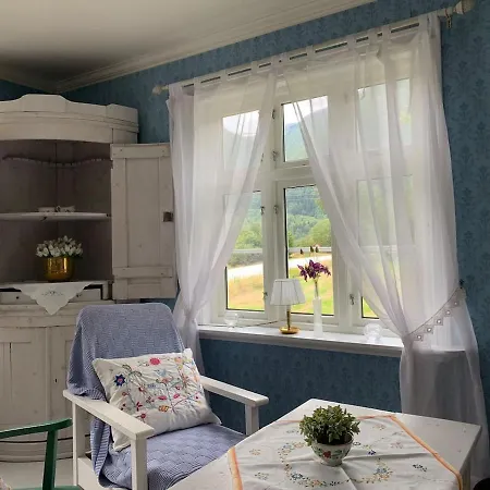 Tatil Evi Aobrio Holidayhouse, Authentic Norwegian Close To Flam *