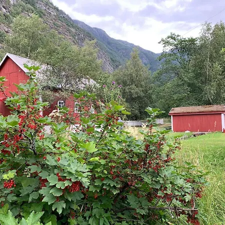 Aobrio Holidayhouse, Authentic Norwegian Close To Flam Nyaraló