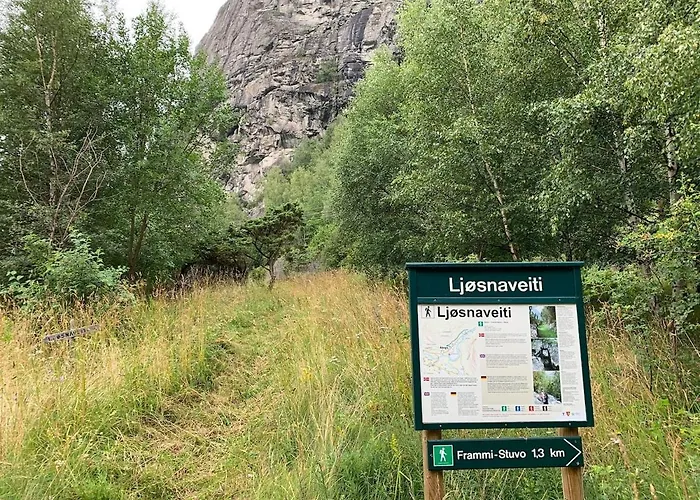 Aobrio Holidayhouse, Authentic Norwegian Close To Flam * Lærdalsøyri