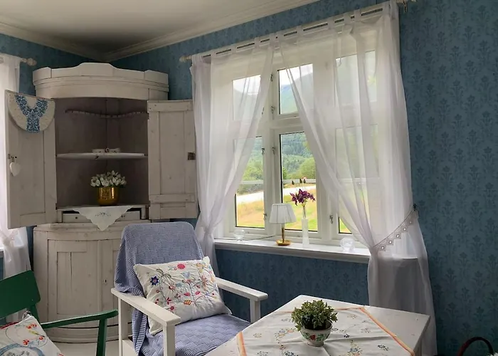 Tatil Evi Aobrio Holidayhouse, Authentic Norwegian Close To Flam *